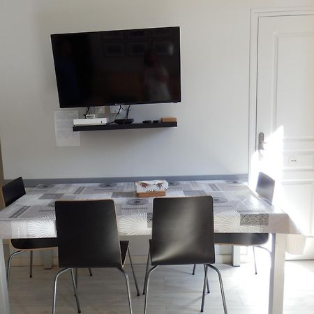 Agreable T2 Au Centre De Luchon Lejlighed Bagnères-de-Luchon Eksteriør billede